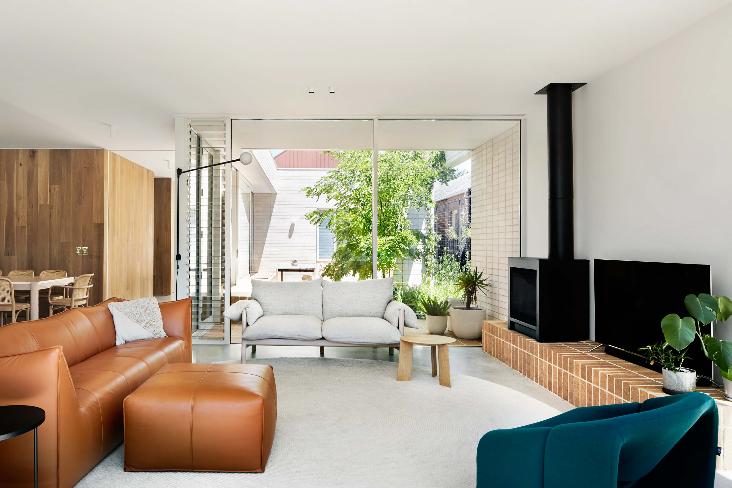 cca_garden room house_6