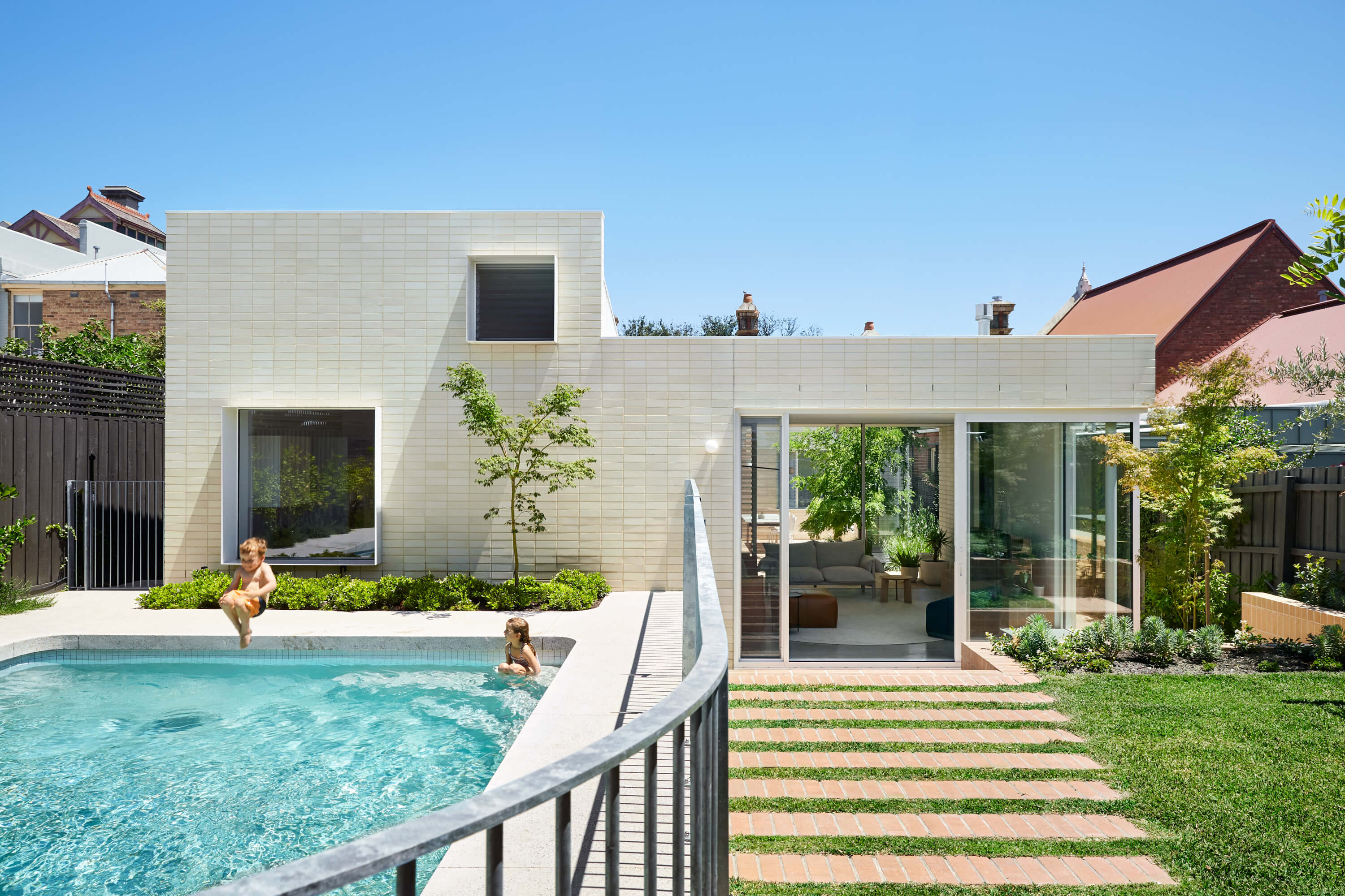 cca_garden room house_8