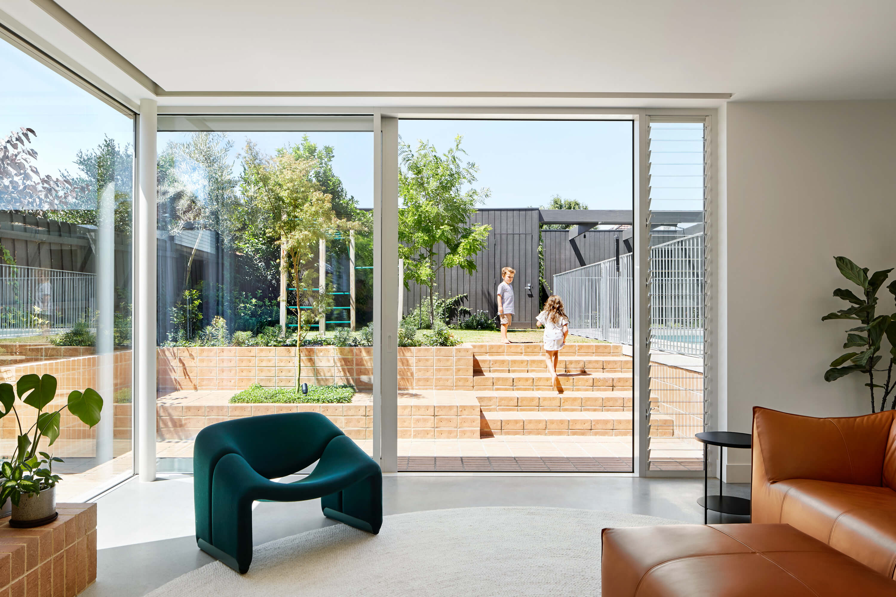 cca_garden room house_7