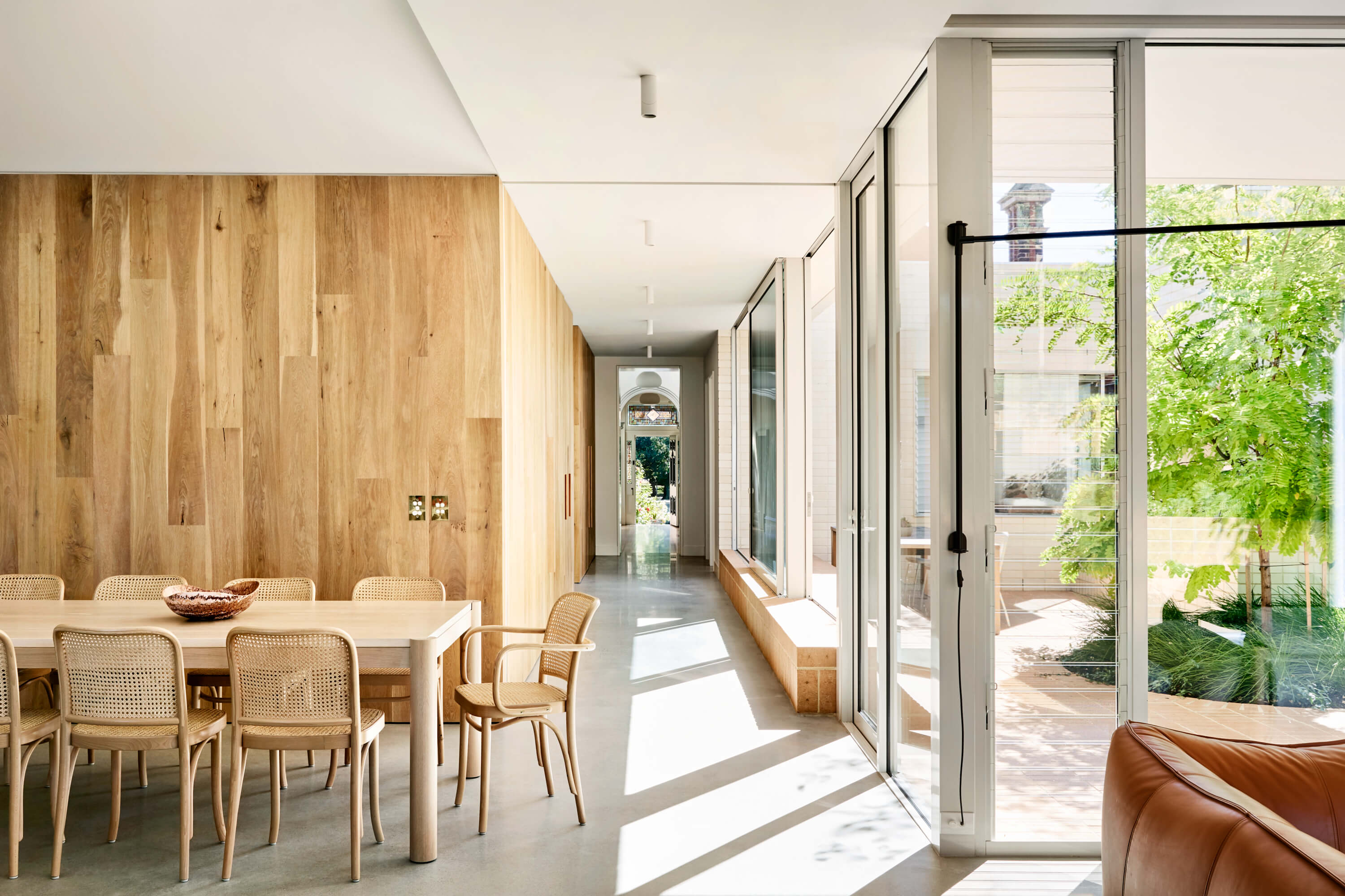 cca_garden room house_14